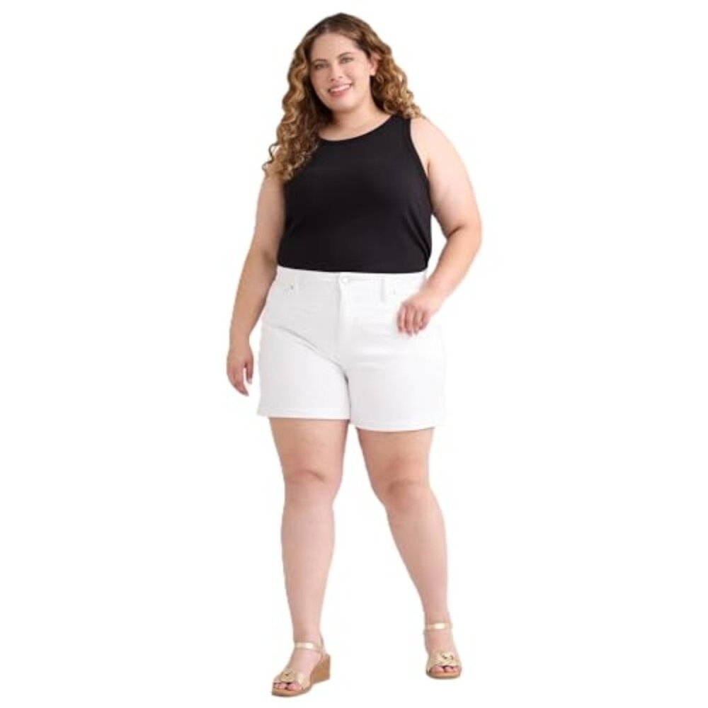 Terra & Sky Women's White Denim A-line Short, 5" Inseam, 20W or 24W - NWT
